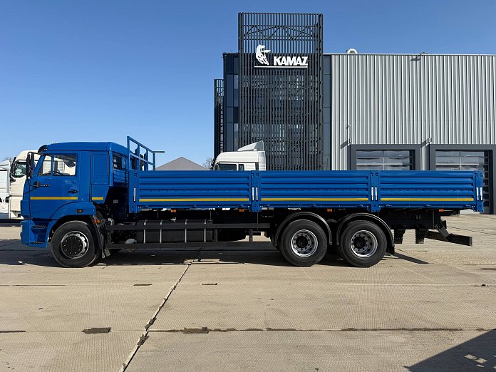Бортовой автомобиль КАМАЗ 65117-7010-56 (6x4)