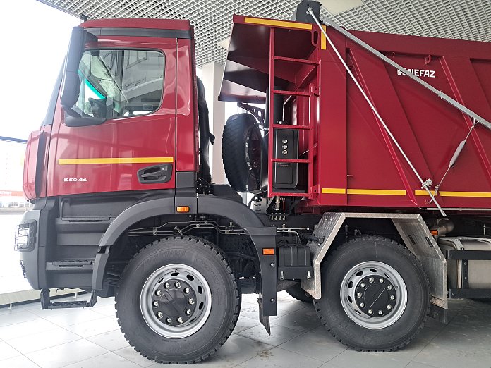 Самосвал КАМАЗ-65951 8х4 кузов 25 кубов, г/п 30т